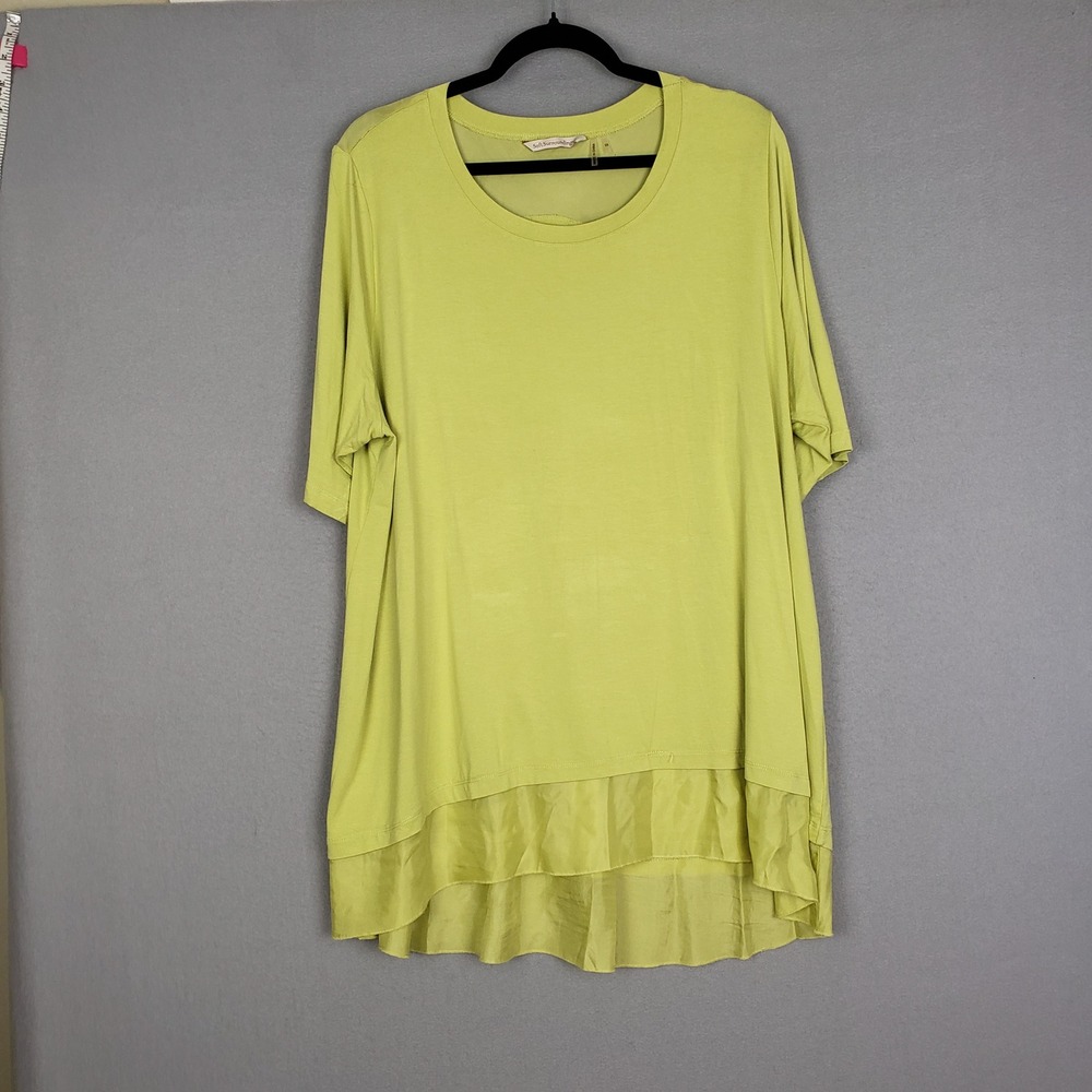 Soft‎ Surroundings Size 2X Eden Tiered Tunic Top Chartrusse Green Spring Flowy